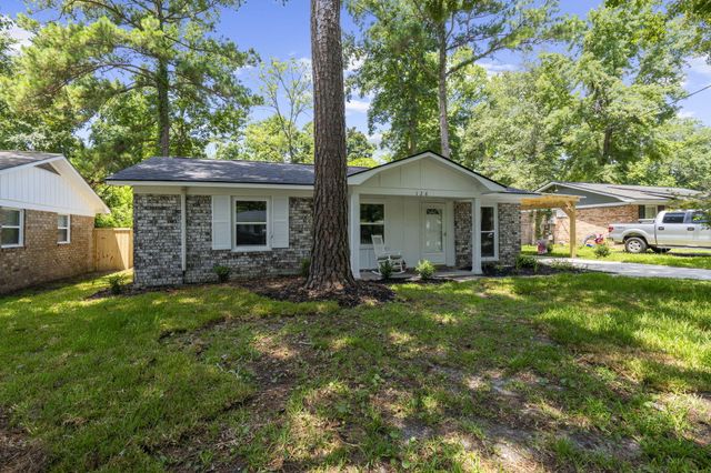 126 Hope Drive, Summerville, SC 29485