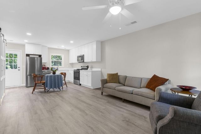 126 Hope Drive, Summerville, SC 29485