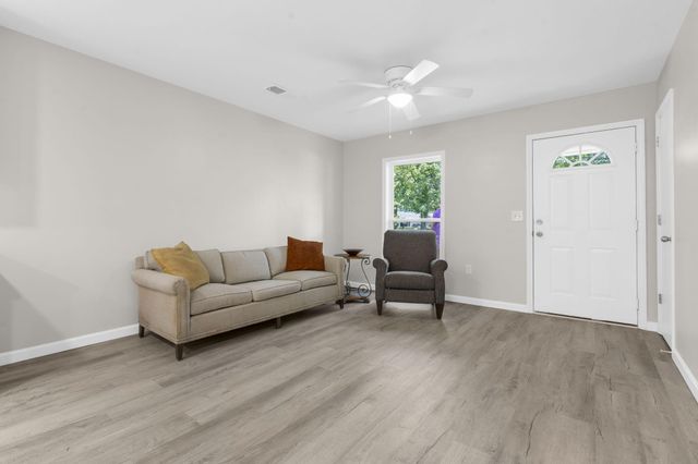 126 Hope Drive, Summerville, SC 29485