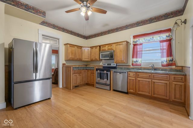 4725 S 250 E, Columbus, IN 47201