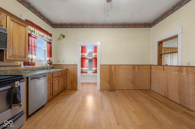 4725 S 250 E, Columbus, IN 47201