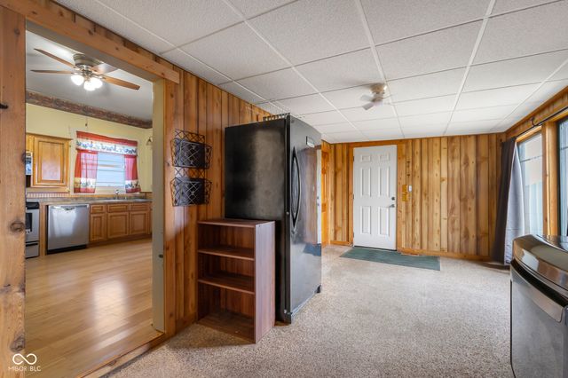 4725 S 250 E, Columbus, IN 47201