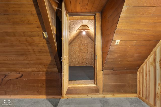 4725 S 250 E, Columbus, IN 47201