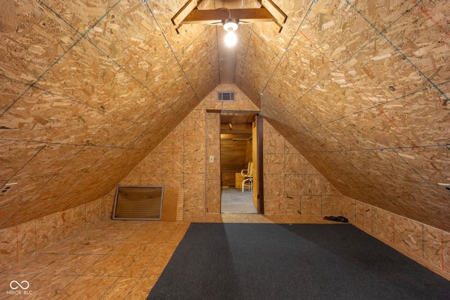 4725 S 250 E, Columbus, IN 47201