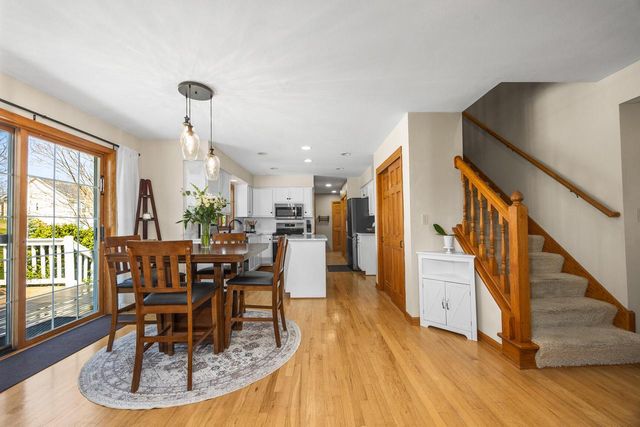 519 Two Rivers DRIVE, Mukwonago, WI 53149