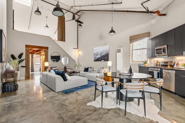 2875 2875 Glascock St 209, Oakland, CA 94601