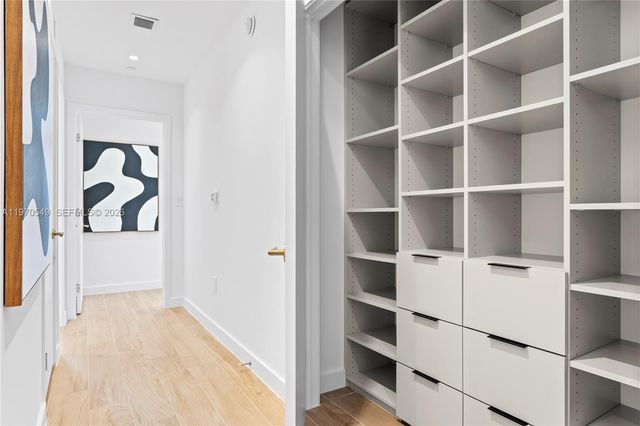 2678 Tigertail Ave 1202, Miami, FL 33133