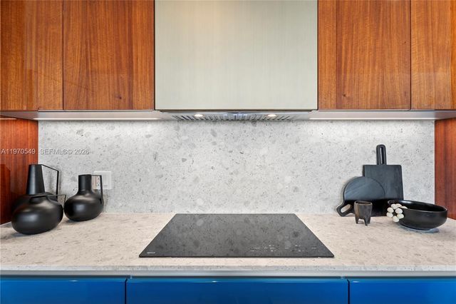 2678 Tigertail Ave 1202, Miami, FL 33133