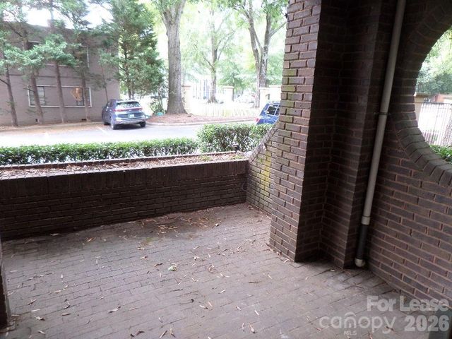 1109 E Morehead Street 10, Charlotte, NC 28204