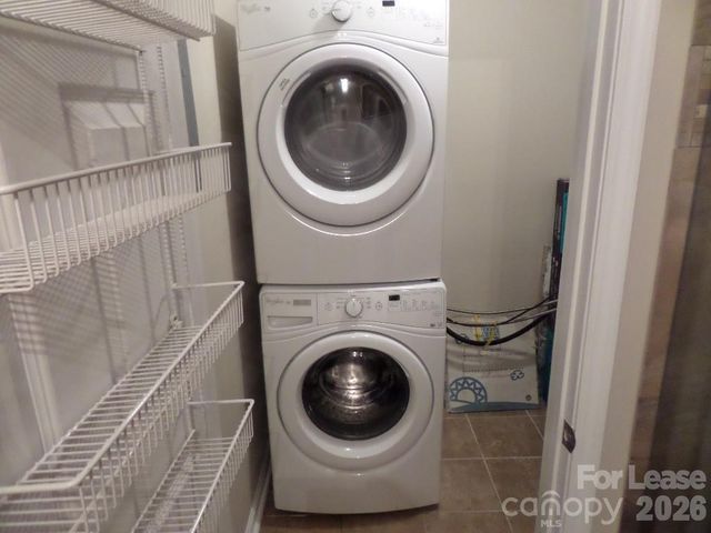 1109 E Morehead Street 10, Charlotte, NC 28204