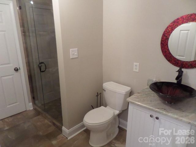 1109 E Morehead Street 10, Charlotte, NC 28204