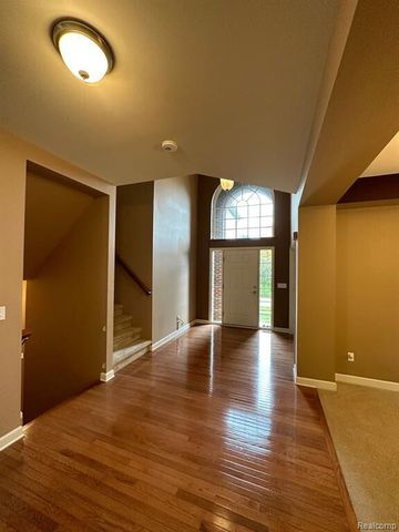 16491 Mulberry Way, Northville, MI 48168