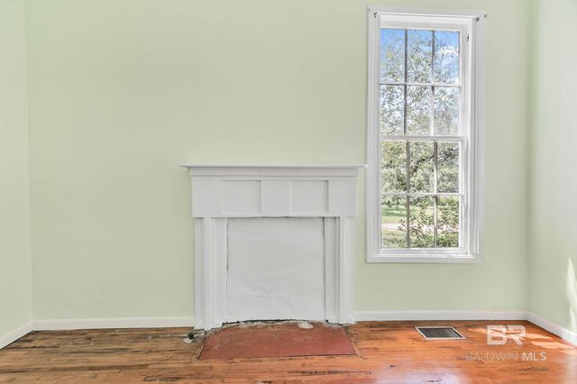 625 Arthur Hall Road, Atmore, AL 36502