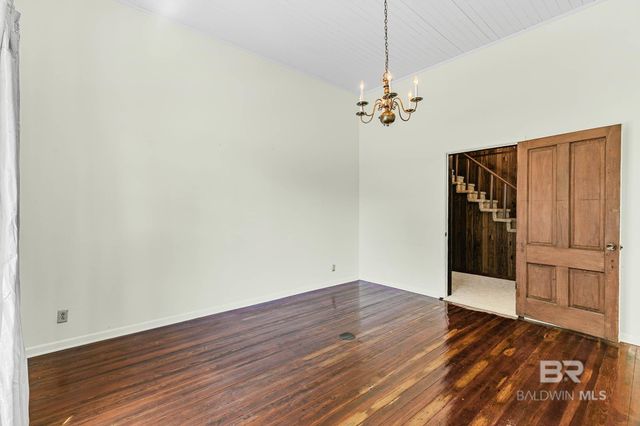 625 Arthur Hall Road, Atmore, AL 36502