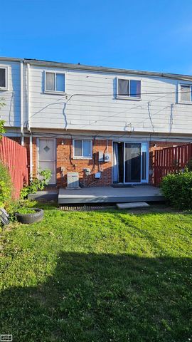 19709 Abrahm Street, Clinton Township, MI 48035