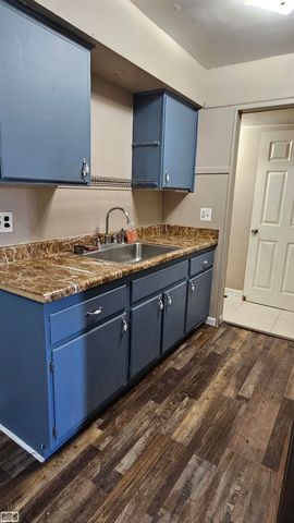 19709 Abrahm Street, Clinton Township, MI 48035