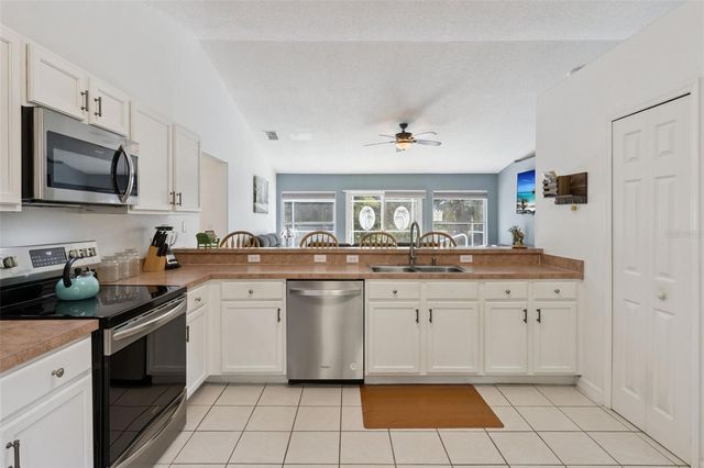 245 FOGGY CREEK ROAD, Davenport, FL 33837
