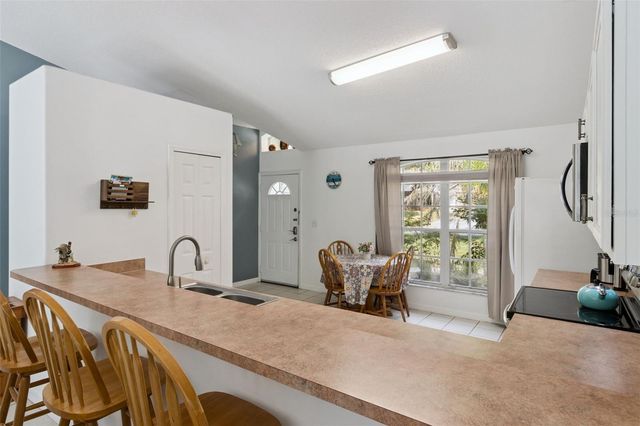 245 FOGGY CREEK ROAD, Davenport, FL 33837