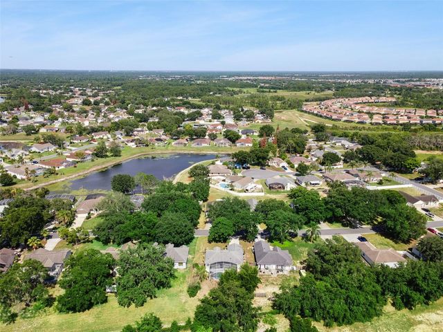 245 FOGGY CREEK ROAD, Davenport, FL 33837
