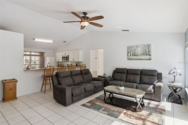 245 FOGGY CREEK ROAD, Davenport, FL 33837