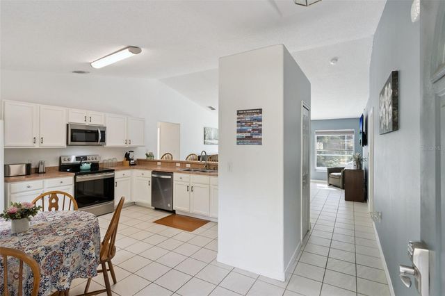 245 FOGGY CREEK ROAD, Davenport, FL 33837