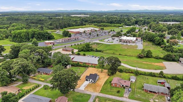 121 Sims Lane, Spartanburg, SC 29307