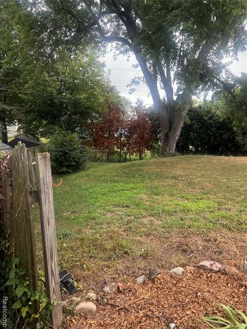 161 Edith Street, Oxford, MI 48371