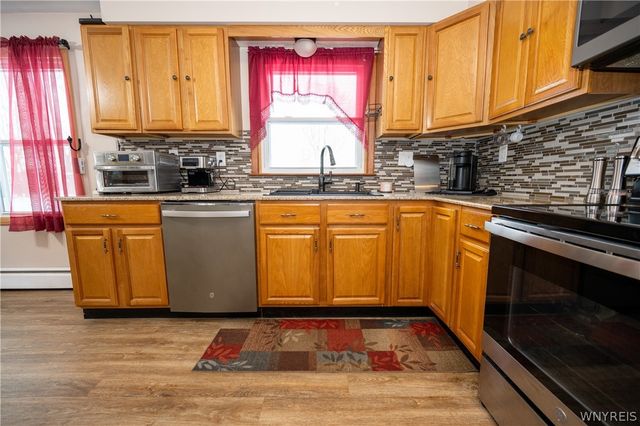 6148 Reger Drive, Lockport Town, NY 14094