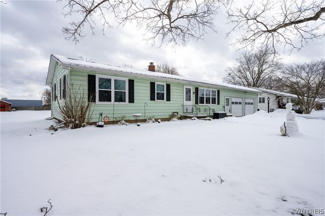 6148 Reger Drive, Lockport Town, NY 14094