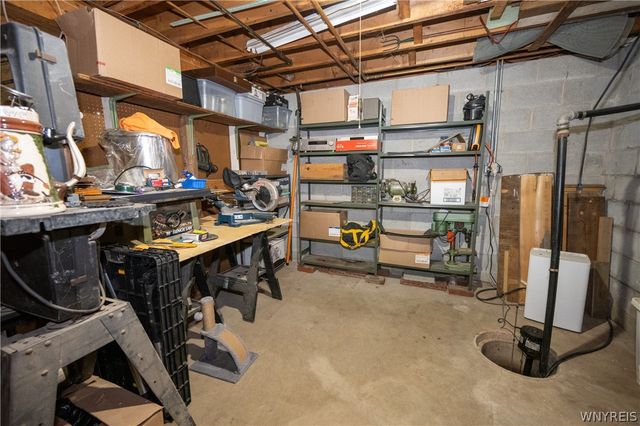 6148 Reger Drive, Lockport Town, NY 14094