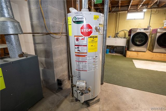 6148 Reger Drive, Lockport Town, NY 14094