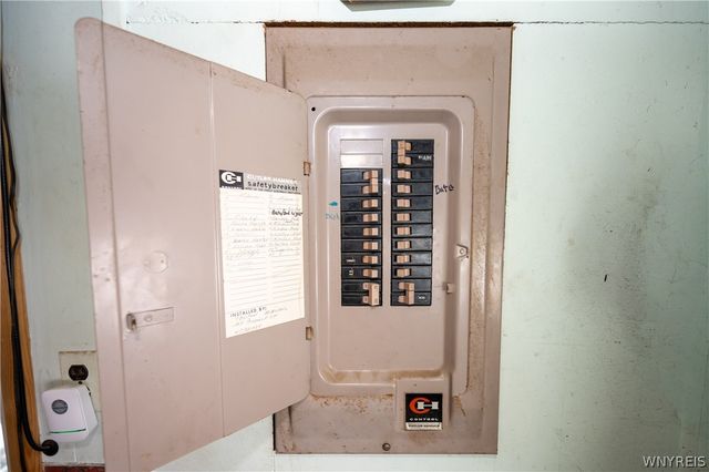 6148 Reger Drive, Lockport Town, NY 14094