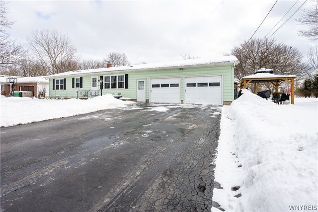 6148 Reger Drive, Lockport Town, NY 14094