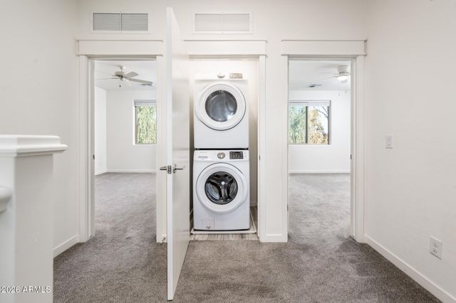 300 N GILA SPRINGS Boulevard 207, Chandler, AZ 85226