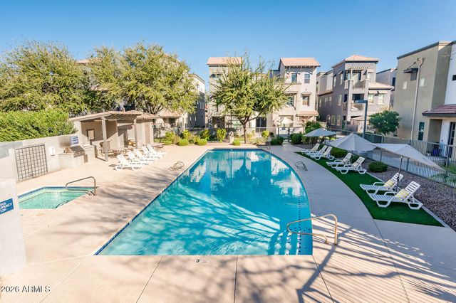 300 N GILA SPRINGS Boulevard 207, Chandler, AZ 85226