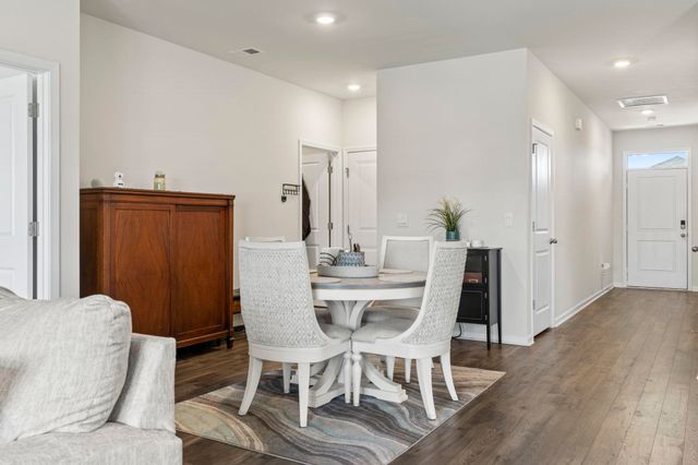 849 Green Garden Way, Myrtle Beach, SC 29579