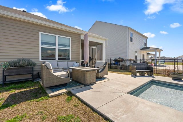 849 Green Garden Way, Myrtle Beach, SC 29579