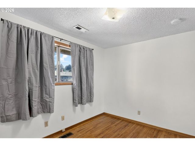 11103 Ne 42ND St, Vancouver, WA 98682