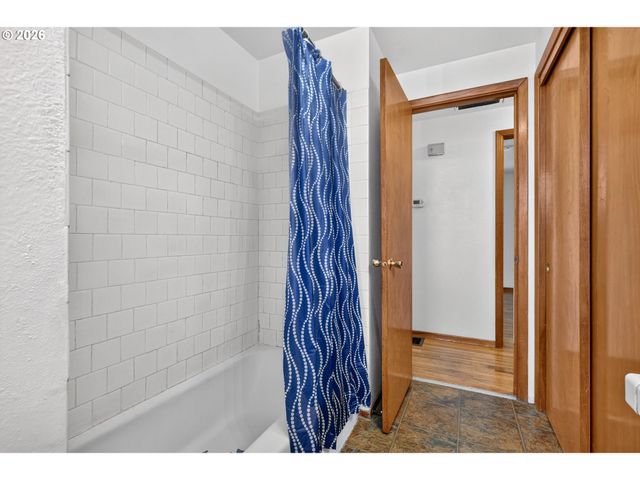 11103 Ne 42ND St, Vancouver, WA 98682