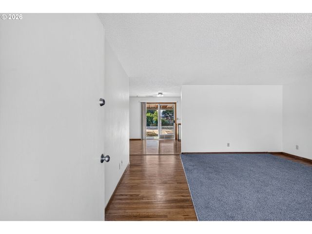 11103 Ne 42ND St, Vancouver, WA 98682