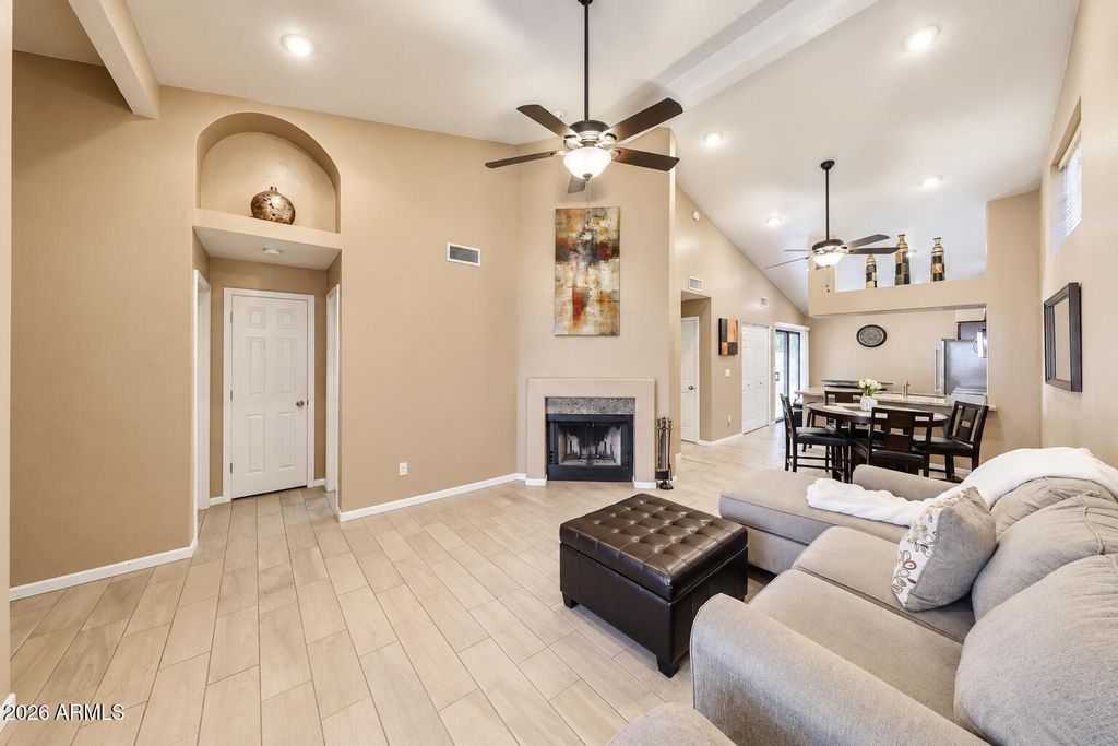 1718 S LONGMORE Street 103, Mesa, AZ 85202 — photo 4