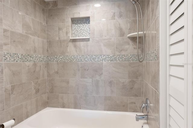 8693 BARDMOOR BOULEVARD 102B, Seminole, FL 33777