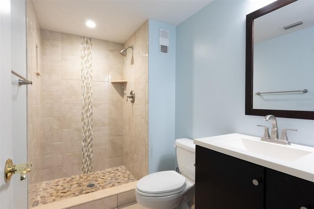 8693 BARDMOOR BOULEVARD 102B, Seminole, FL 33777