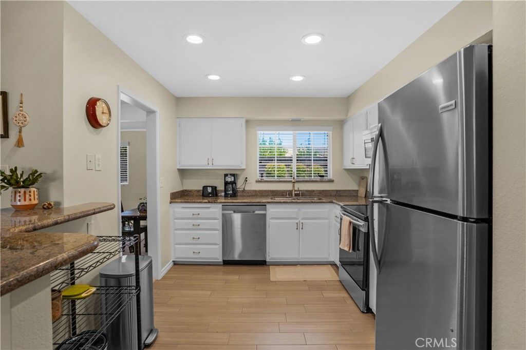 Image 12 of property listing at 29400 Thornhill Drive, Menifee, CA 92586