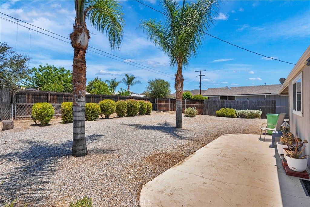 Image 21 of property listing at 29400 Thornhill Drive, Menifee, CA 92586