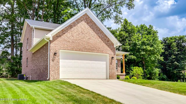 6311 Utica Rd, Louisville, KY 40214
