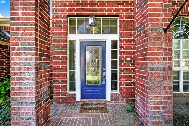 16431 Redcrest Drive, Houston, TX 77095