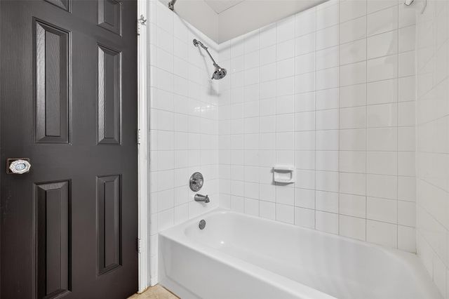 16431 Redcrest Drive, Houston, TX 77095