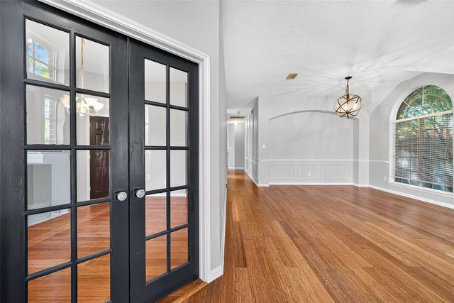 16431 Redcrest Drive, Houston, TX 77095