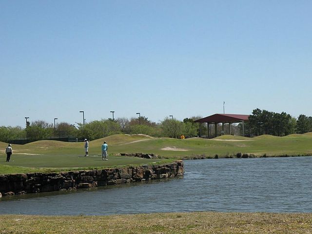 16431 Redcrest Drive, Houston, TX 77095